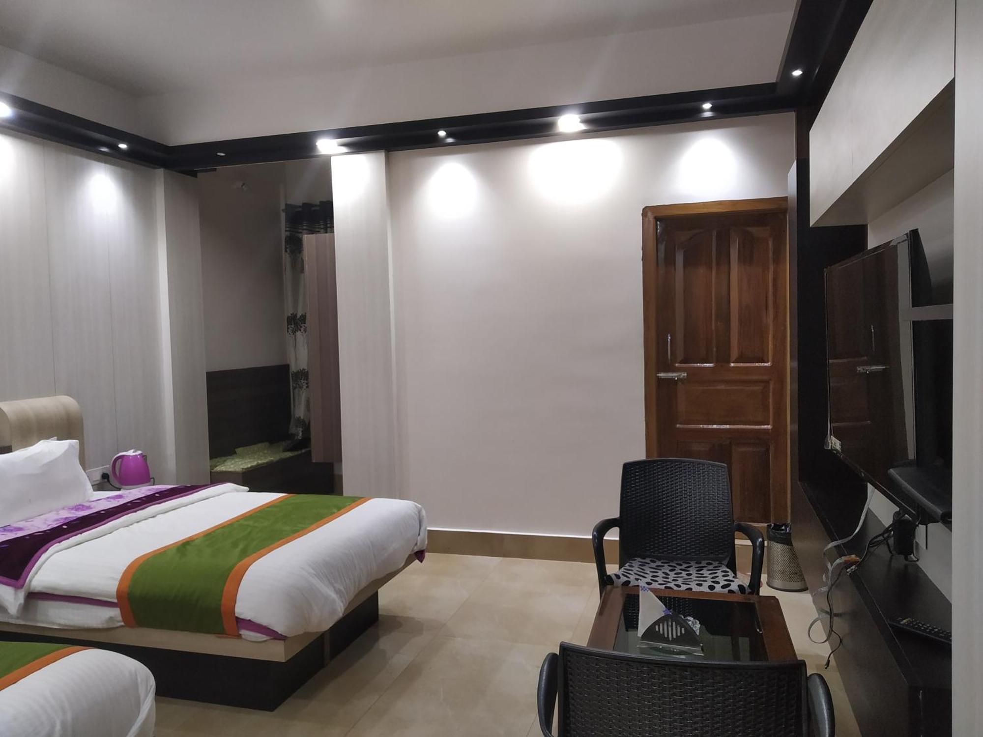 Ziro Palace Inn - A Boutique Hotel Hāpoli Exterior foto